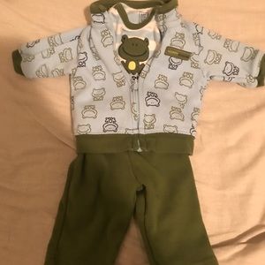3 piece newborn outfit